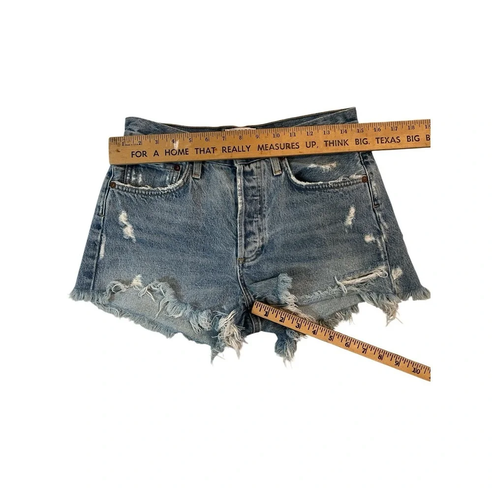 Agolde Women's Size 26 Light Blue Denim Shorts Frayed Distressed‎ High Wisted